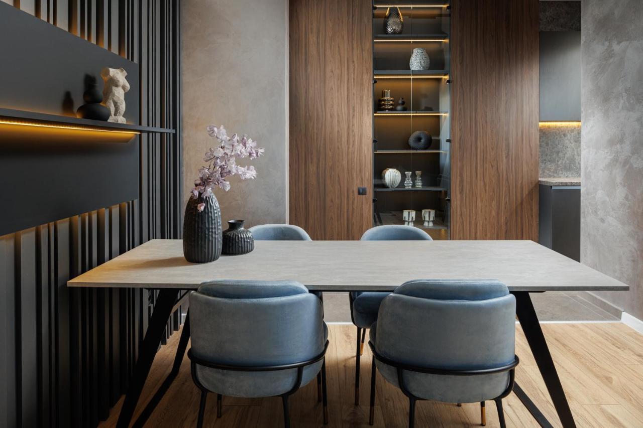 Mandala Designer Apartments With Free Private Parking, Near Mall Coresi براشوف المظهر الخارجي الصورة