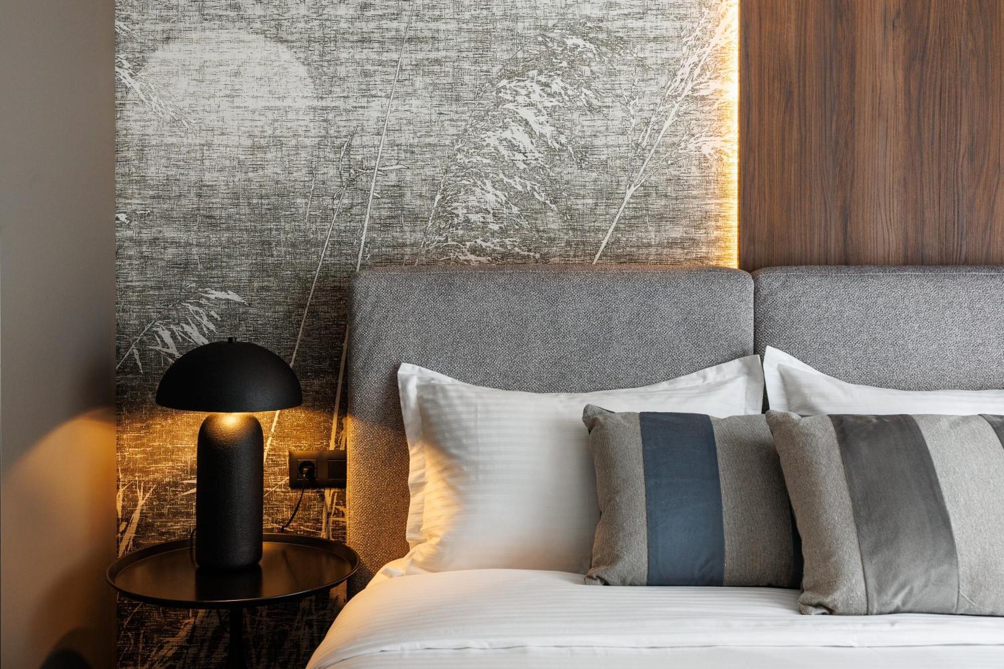 Mandala Designer Apartments With Free Private Parking, Near Mall Coresi براشوف المظهر الخارجي الصورة